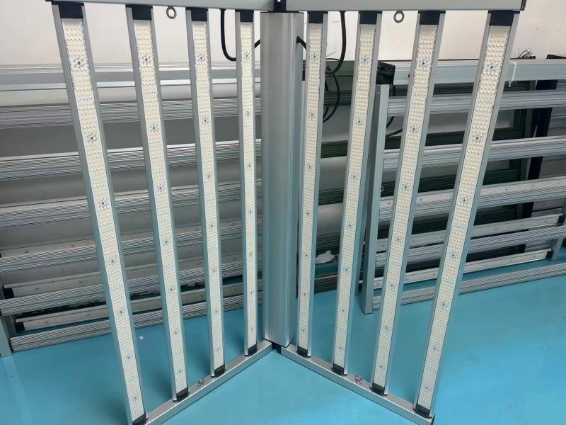 foldable LED grow lights